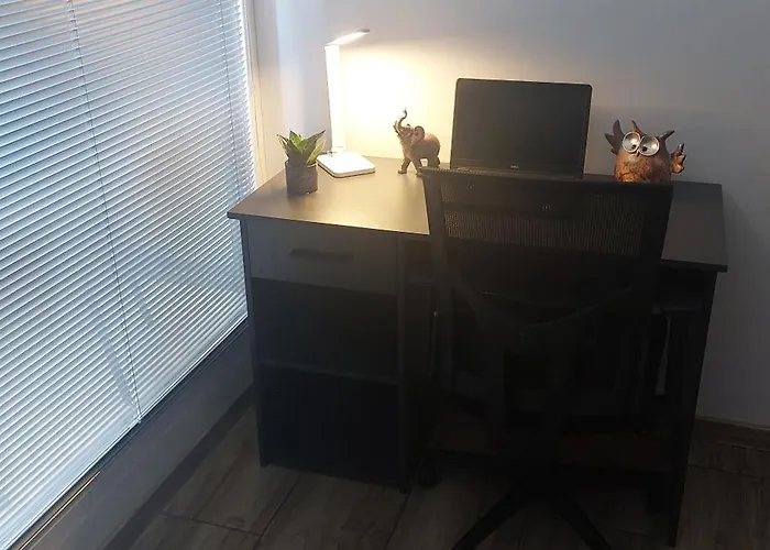 Lägenhet Laura & Private Parking